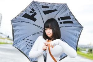 傘と女性